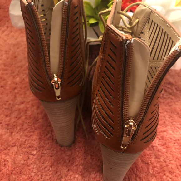 Women’s Brown Bootie Sandal - Picture 8 of 9